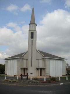 Wk-BRACKENFELL-Moedergemeente-Nederduitse-Gereformeerde-Kerk_2