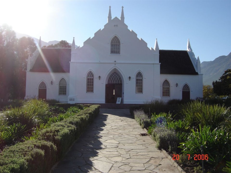 WK-FRANSCHHOEK-Nederduitse-Gereformeerde-Kerk_02