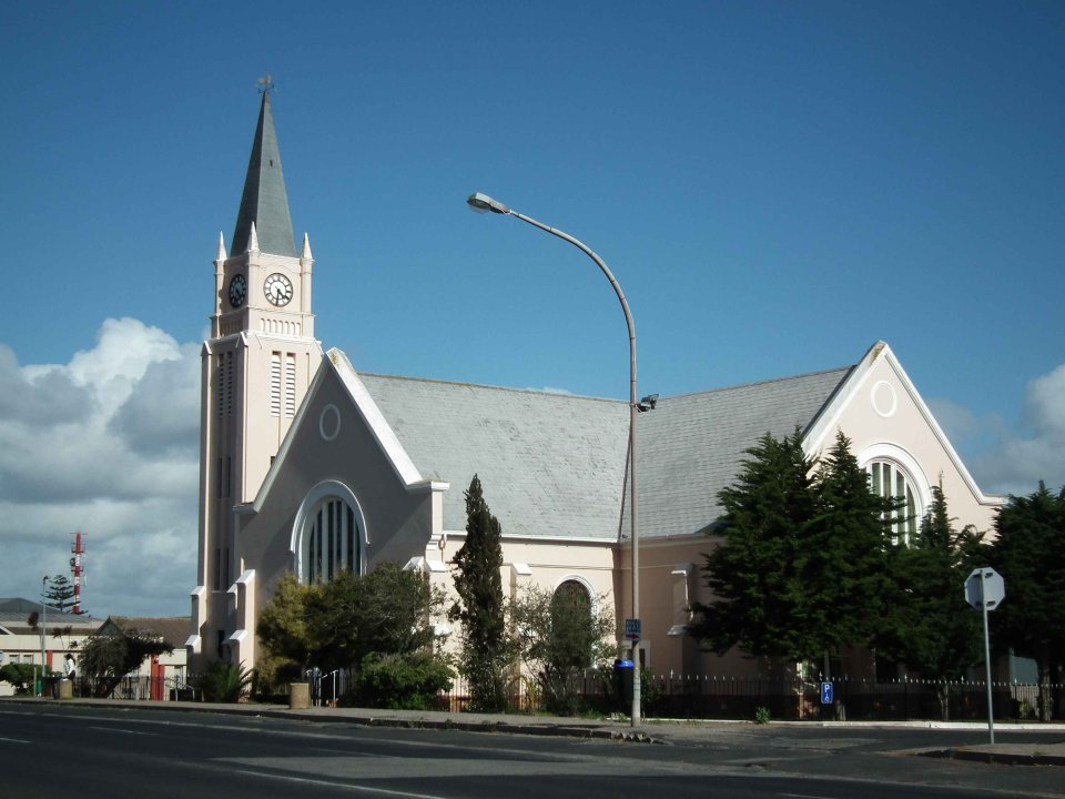 WK-VREDENBURG-Nederduitse-Gereformeerde-Kerk_03