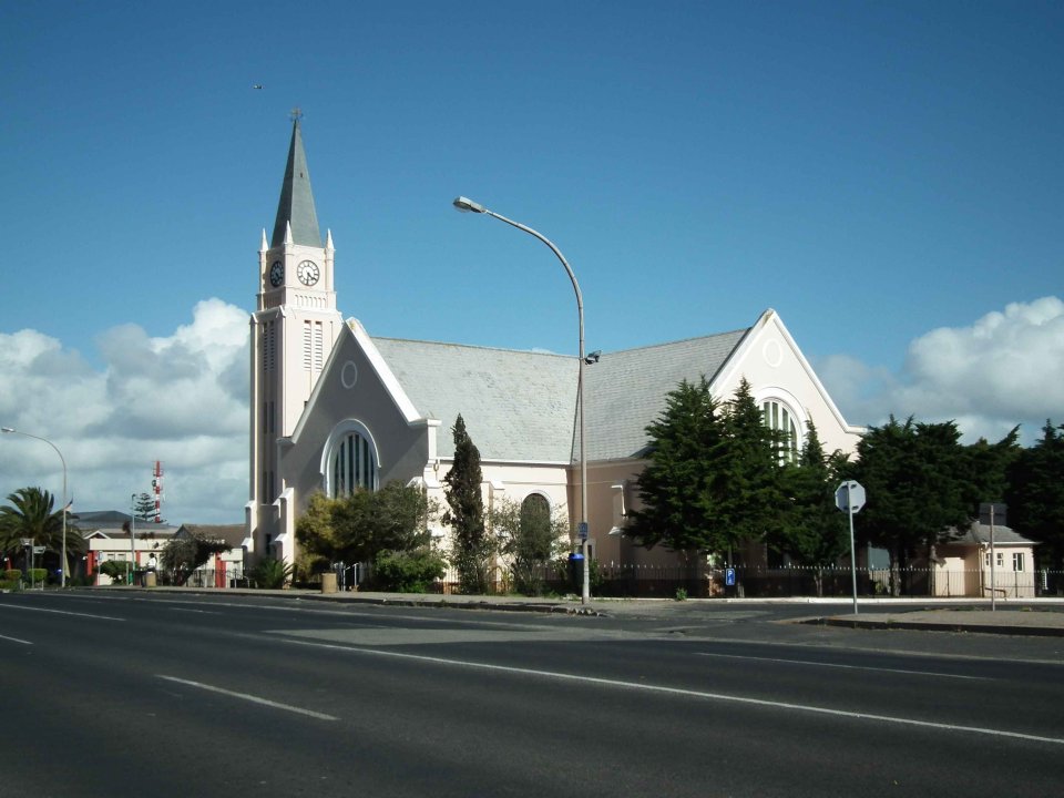 WK-VREDENBURG-Nederduitse-Gereformeerde-Kerk_02