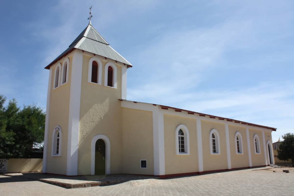 WW-Namibia-REHOBOTH-Kerk-1_03